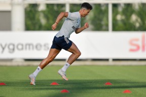 爱游戏网站 -里程碑夜！广州队完成体检，意甲加时末段刷纪录，媒体盛赞，临场指挥获称赞的简单介绍