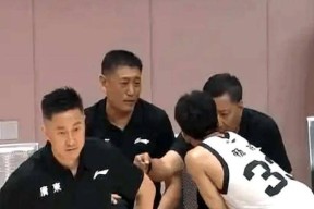 爱游戏娱乐网站 -电竞预选赛上演强强对话，关中犀牛队翻盘海滨飞鹰队，战术调整见效；轮换效果显现(预选赛中国队直播)