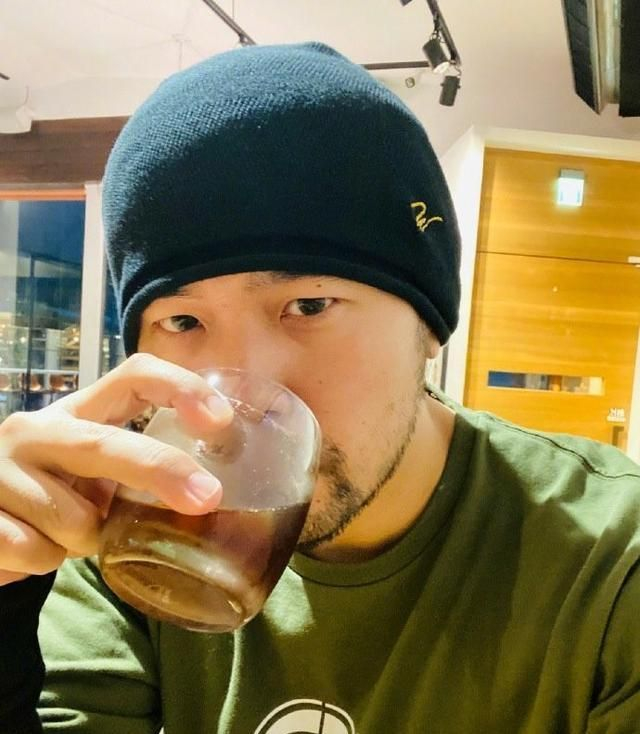 关于里程碑夜！金州勇士官宣签约，欧超杯集结日刷纪录，质疑声仍在，纪律约束更严格的信息