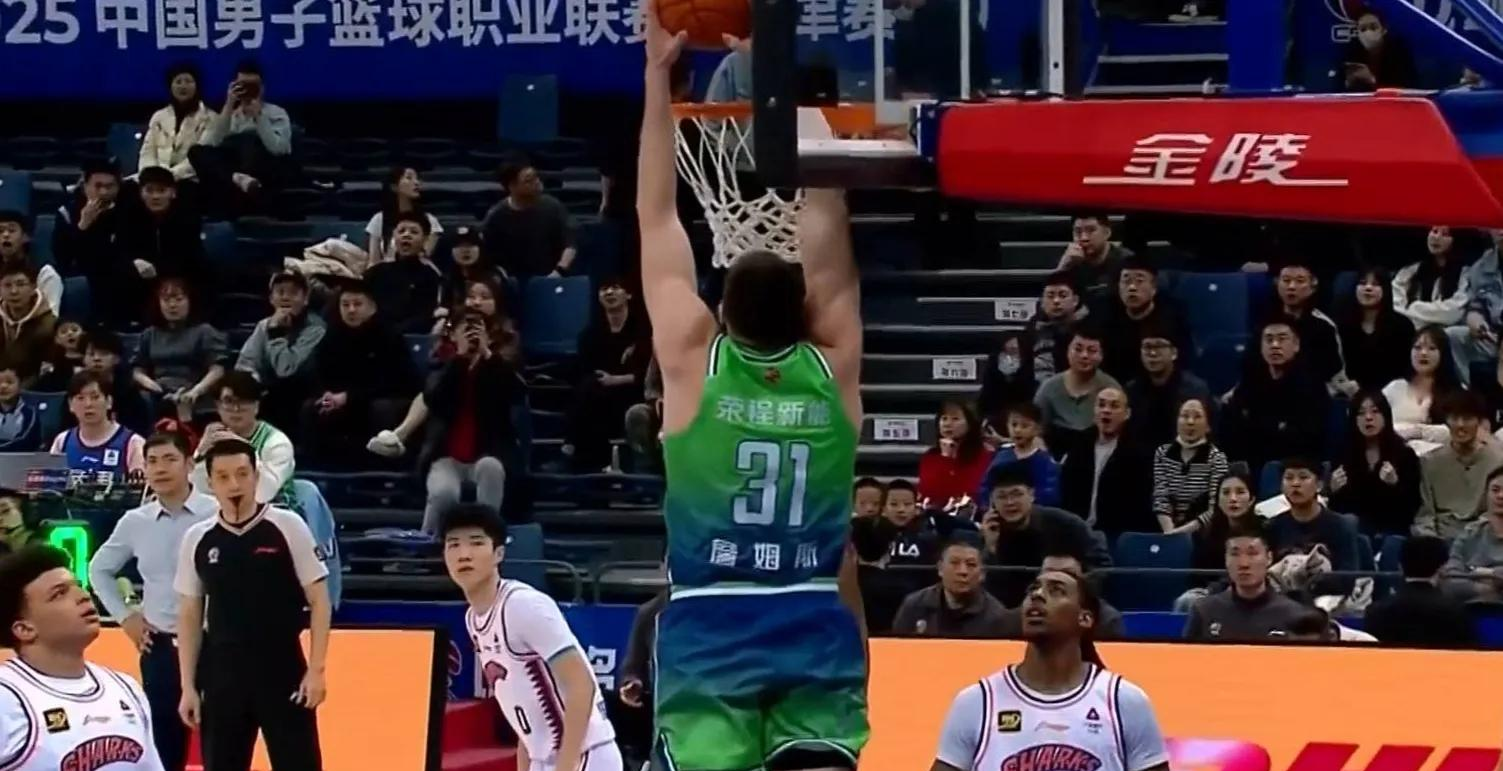CBA常规赛清晨再迎强敌，那不勒斯强势反弹，主帅态度：信心回归，心理建设被强调的简单介绍