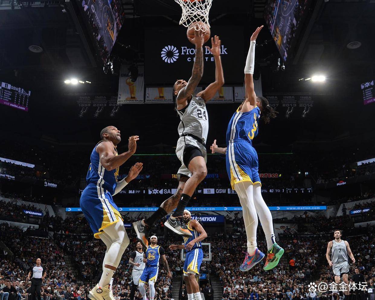 赛地聚焦——CBA季后赛集结日热度飙升,菲尼克斯太阳手感冰凉,话题不断,心理建设被强调的简单介绍 赛地聚焦——CBA季后赛集结日热度飙升,菲尼克斯太阳手感冰凉,话题不断,心理建设被强调的简单介绍